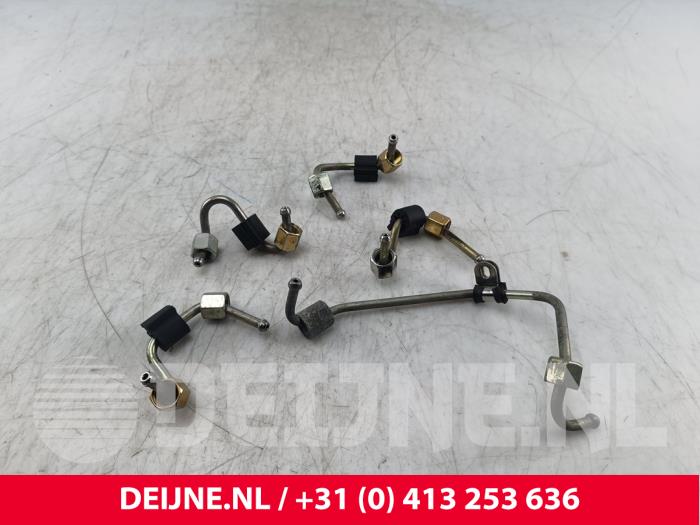 Volkswagen Caddy High-pressure fuel line O275900