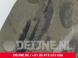 Opel Vivaro Stoßstange links vorne O275936 foto 3