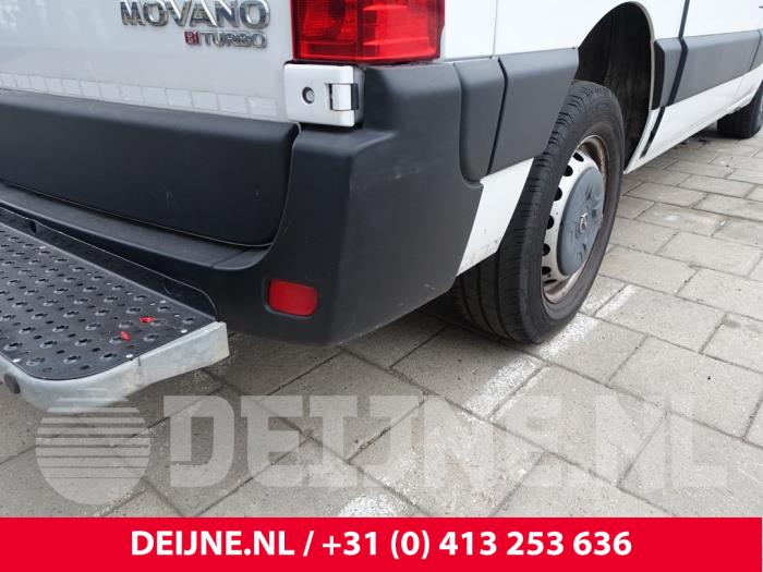 Opel Movano Stoßstangenecke rechts hinten O275955