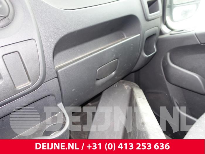 Opel Movano Handschuhfach O275957