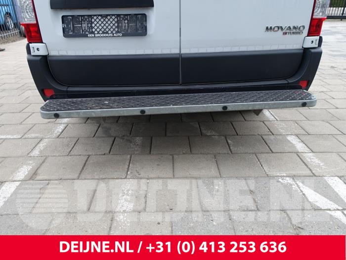 Opel Movano Rear footboard O275989