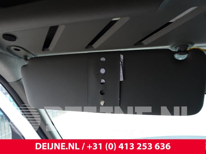 Opel Movano Zonneklep O275994