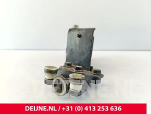 Ford Transit Schiebetürrolle rechts O276059 foto 2