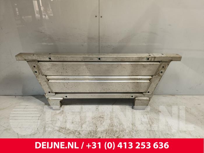 Polestar 2 Motor Schutzblech O276095