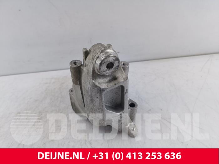 Volkswagen Crafter Motorlager O276116