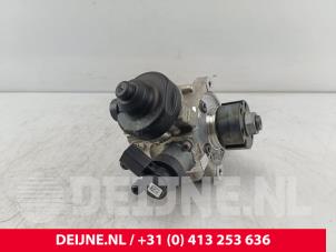 Volkswagen Crafter Brandstofpomp Mechanisch O276125 foto 2