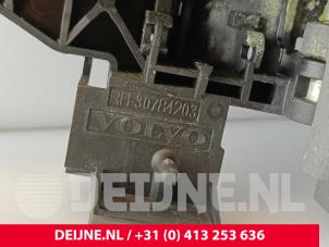 Volvo S80 Portiergreep 4Deurs links-achter O276133 foto 4