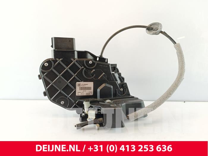 Volvo V50 Türschlossmechanik 4-türig links hinten O276147