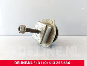 Gebruikte Steun (diversen) Volvo V60 II (ZW) 2.0 T6 16V Twin Engine Prijs € 10,00 Margeregeling aangeboden door van Deijne Onderdelen Uden B.V.