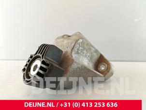 Gebruikte Motorsteun Polestar Polestar 2 78kWh Long Range Single Motor Prijs € 36,30 Inclusief btw aangeboden door van Deijne Onderdelen Uden B.V.