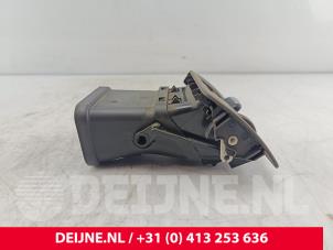 Volvo V50 Luchtrooster Dashboard O276170 foto 2