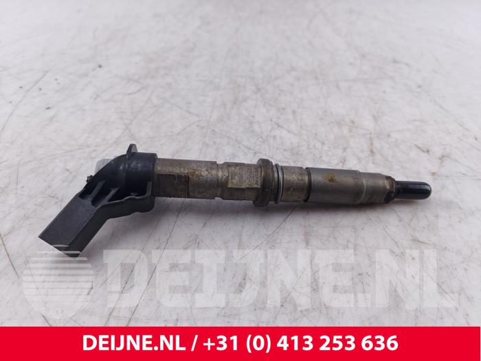 Gebruikte Verstuiver (diesel) Volkswagen Crafter 2.5 TDI 28/30/32/35 LWB Prijs € 121,00 Inclusief btw aangeboden door van Deijne Onderdelen Uden B.V.