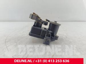 Mercedes Vito Drosselklappe Motor O276215 foto 3