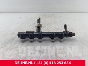 Citroen Jumpy Fuel injector nozzle O276263 photo 2
