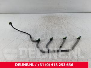 Gebruikte Brandstof retourleiding Citroen Jumpy 2.0 Blue HDI 120 Prijs € 42,35 Inclusief btw aangeboden door van Deijne Onderdelen Uden B.V.