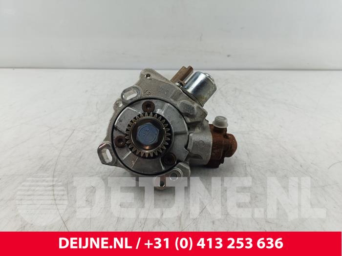Peugeot Expert Brandstofpomp Mechanisch O276266