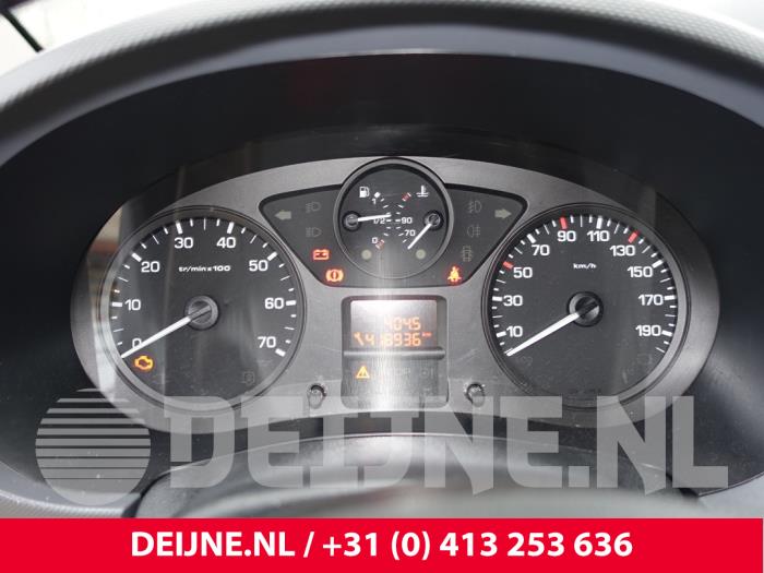 Peugeot Partner Tacho - Kombiinstrument KM O276313