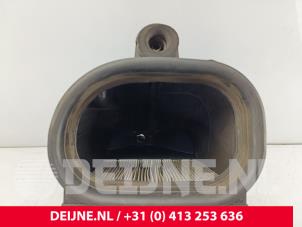 Iveco New Daily Interieur filterhuis O276444 foto 2