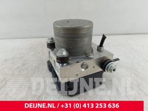 Mercedes Citan ABS Pumpe O276643 foto 3