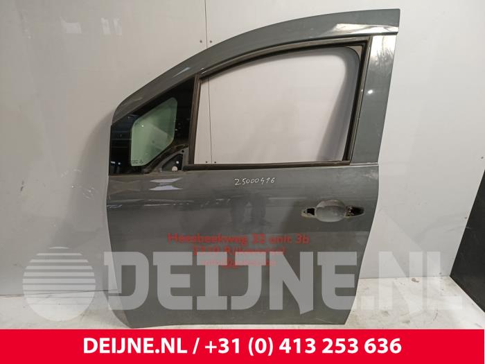 Mercedes Citan Tür 2-türig links O276673