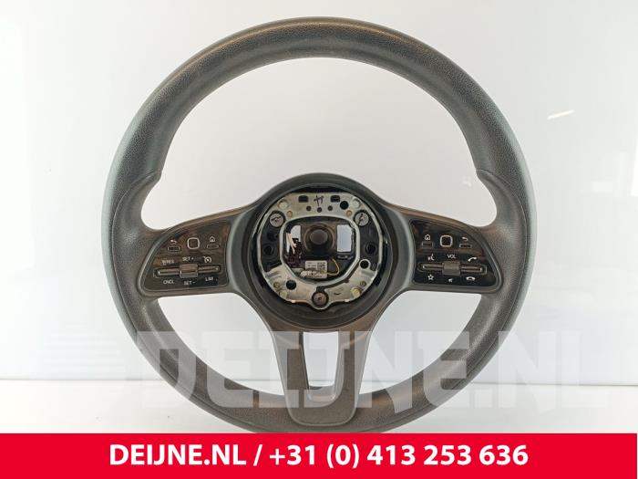 Mercedes Citan Lenkrad O276685