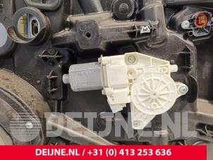 Mercedes Vito Ruitmechaniek 2Deurs rechts-voor O276702 foto 3