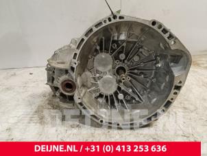 Gebruikte Versnellingsbak Renault Trafic (1FL/2FL/3FL/4FL) 2.0 dCi 16V 120 Prijs € 1.149,50 Inclusief btw aangeboden door van Deijne Onderdelen Uden B.V.