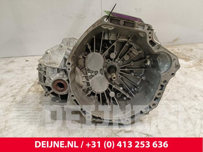 Gebruikte Versnellingsbak Mercedes Vito (447.6) 1.7 110 CDI 16V Prijs € 1.391,50 Inclusief btw aangeboden door van Deijne Onderdelen Uden B.V.