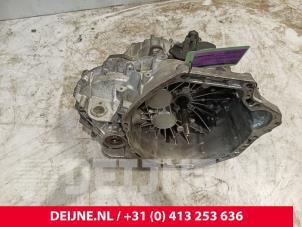 Mercedes Vito Gearbox O276762 photo 2