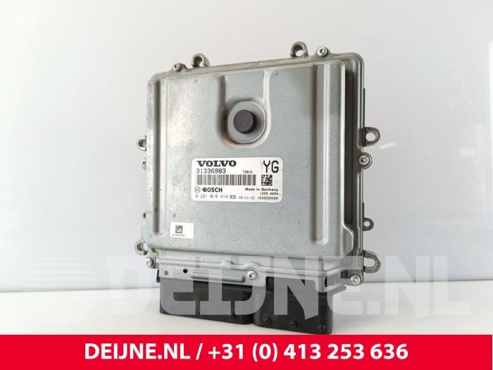 Volvo V60 Engine management computer O276763