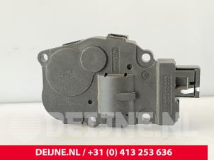Volvo V40 Heizventil Motor O276768 foto 2