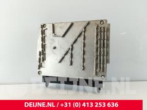 Volvo S80 Engine management computer O276773 photo 2