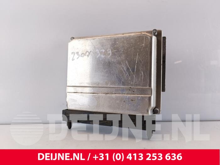 Volvo V70 Engine management computer O276784
