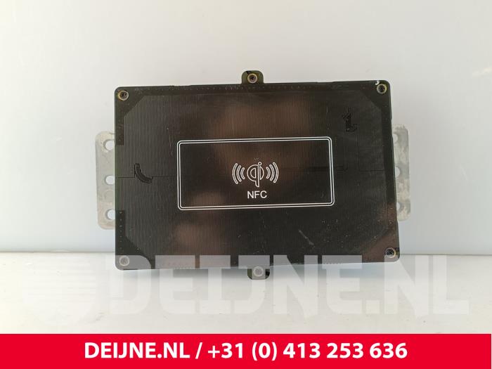 Lynk & Co 01 Draadloze oplader O276789