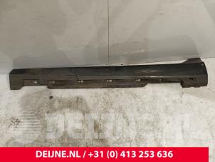 Volvo V40 Seitenschürze links O276802 foto 2