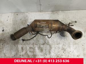 Mercedes Sprinter Roetfilter O276809 foto 2
