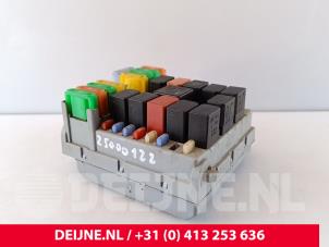 Iveco Daily Fuse box O276813 photo 2
