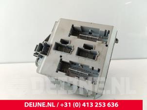 Iveco Daily Fuse box O276813 photo 3