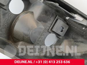 Volvo V50 Front bumper bracket, left O276849 photo 3