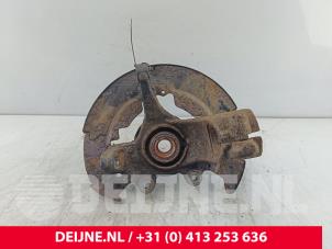 Volvo V50 Knuckle, front left O276867 photo 3