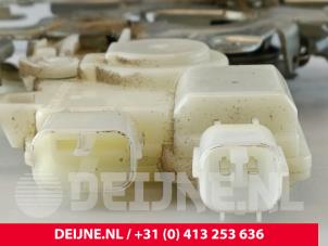 Renault Master Minibus/van rear door lock mechanism O276931 photo 3