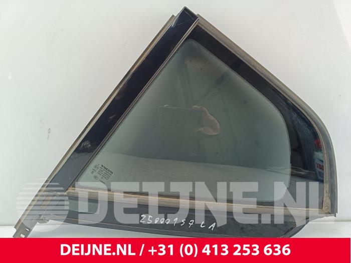Volvo XC40 Zusätzliches Fenster 4-türig links hinten O276932