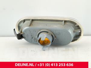 Volkswagen Caddy Front wing indicator, right O276935 photo 2