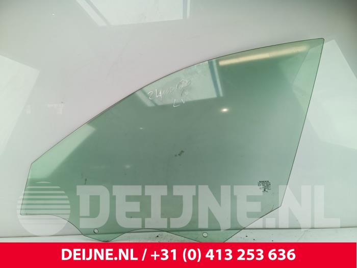 Volvo XC60 Türscheibe 4-türig links vorne O276953