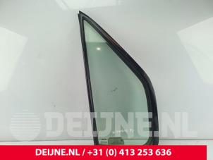 Gebruikte Driehoeks Ruit rechts-voor Iveco Daily Prijs € 78,65 Inclusief btw aangeboden door van Deijne Onderdelen Uden B.V.