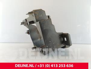 Peugeot Partner Front bumper, right-side component O276986 photo 3