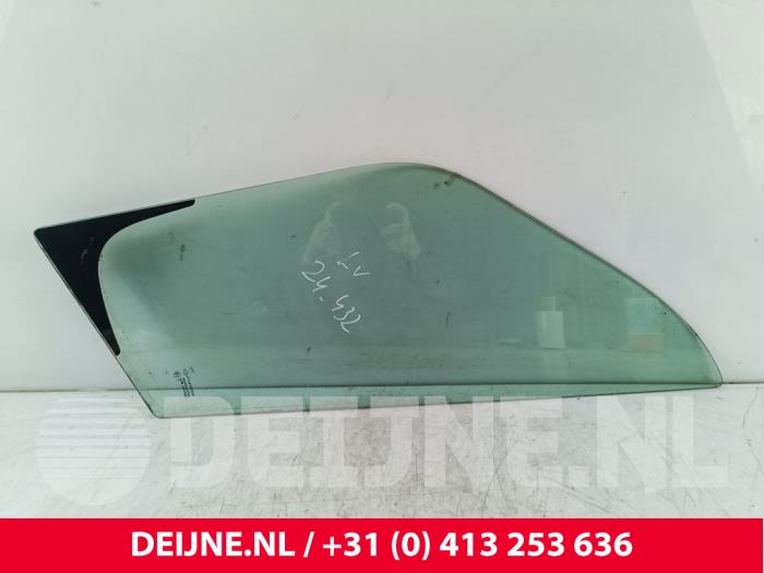 Renault Master Driehoeks Ruit links-voor O277021