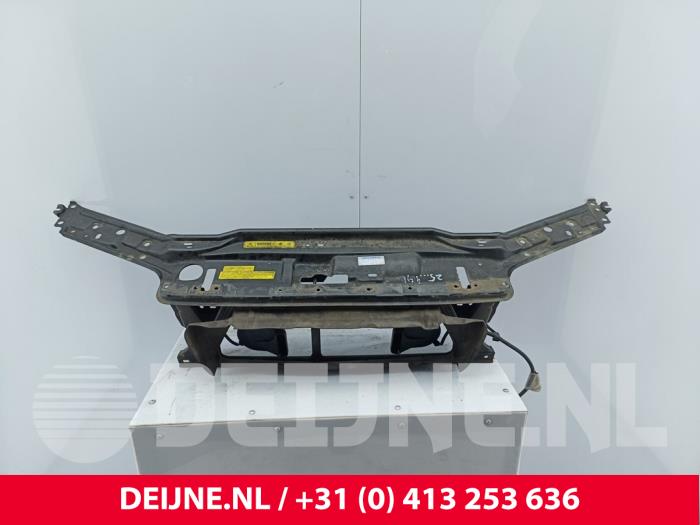 Volvo V70 Frontpaneel O277042