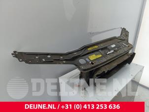 Volvo V70 Front panel O277042 photo 2