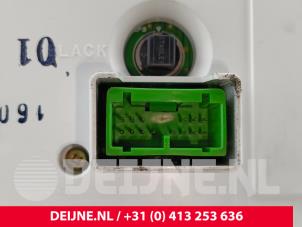Volvo V70 Odometer KM O277046 photo 3